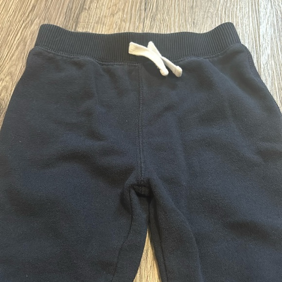 3/20 Boys Joe Fresh Navy Sweatpants Size 18-24 Months - Picture 2 of 5